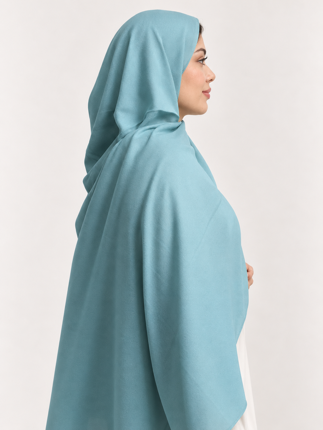Aqua Bloom — Soft Elegance