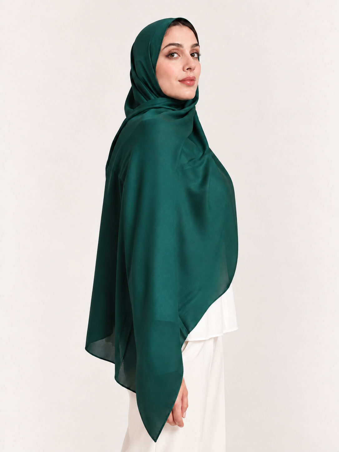 Emerald Night — Soft Elegance