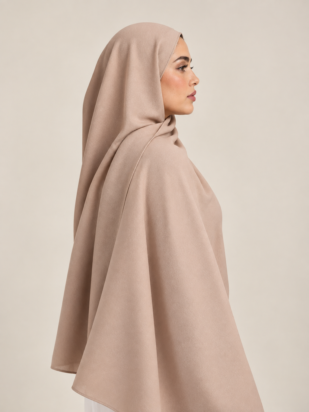 Nude Latte — Soft Elegance